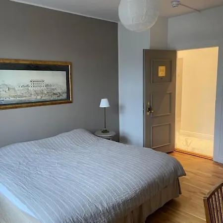 מלון The Old Vicarage