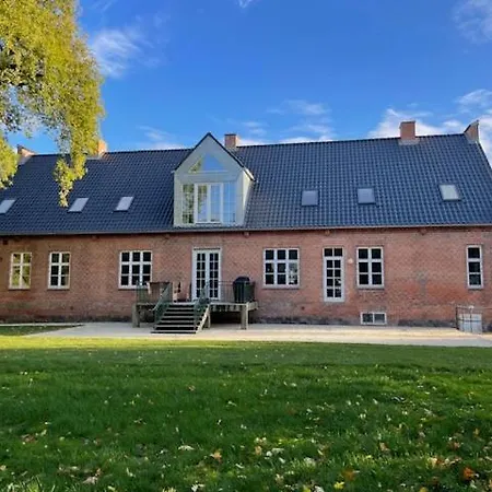 The Old Vicarage Hotel Rødby